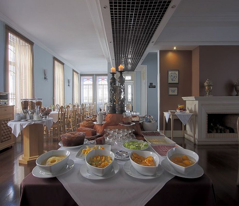 Galeria Suite Hotel Aveiro Exterior foto